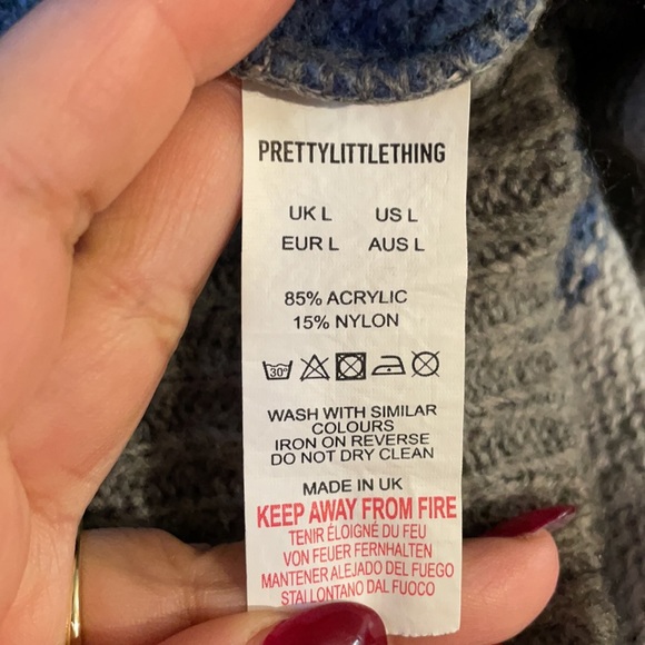 PrettyLittleThing Oversized Striped Sweater - Picture 6 of 10